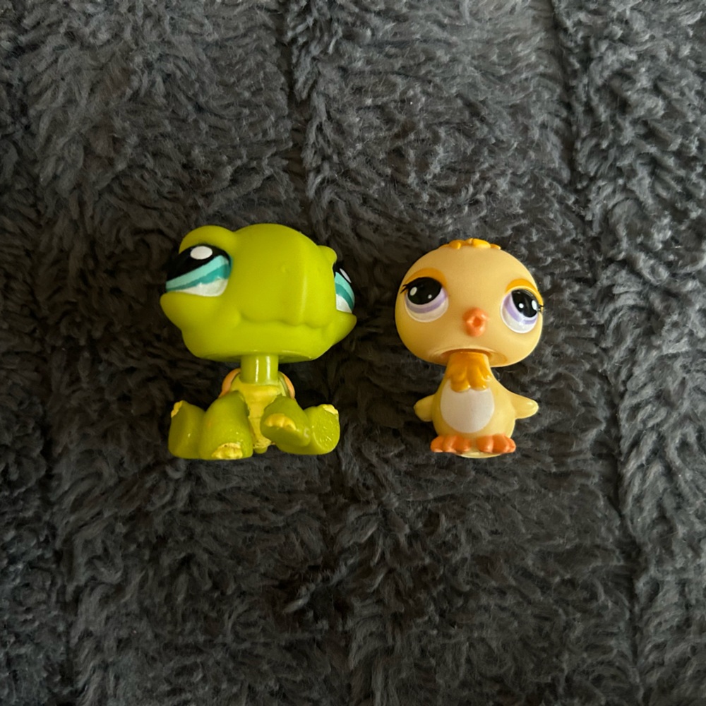 Littlest Pet Shop LPS #971 Turtle & #2419 Chick - Rare G2 Bundle